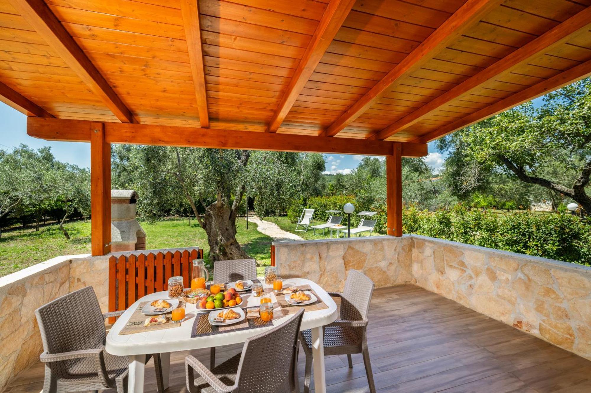 Agriturismo I Tesori Del Sud Vieste, Puglia 外观 照片